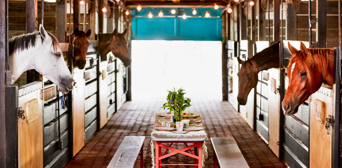 Our Favorite Mother’s Day Tables