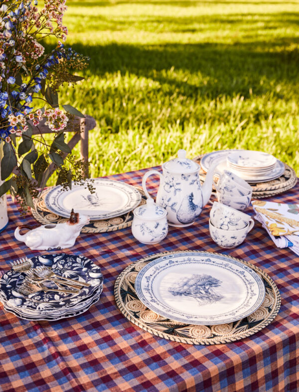 11-Piece Tea Set Blue